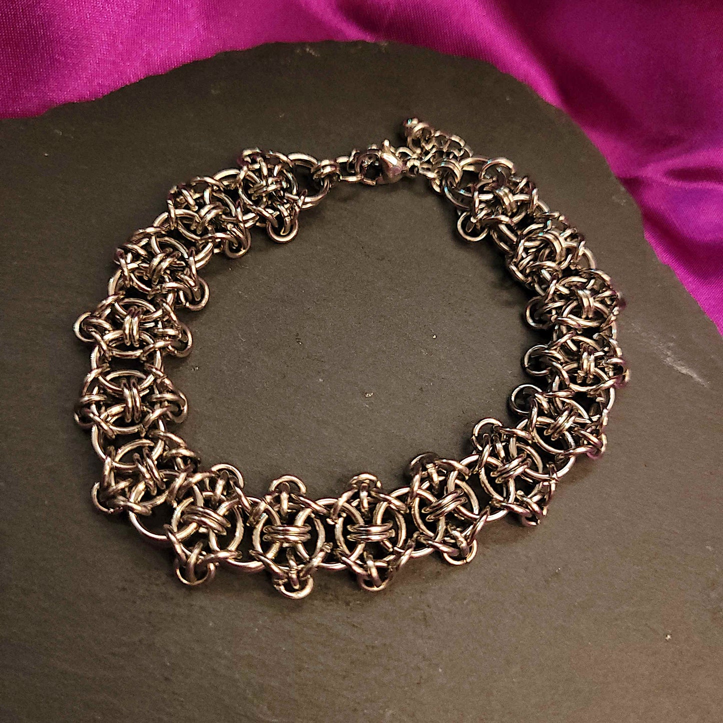 Staggered new dawn bracelet