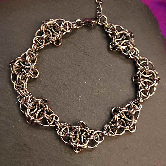 Staggered new dawn diamonds bracelet
