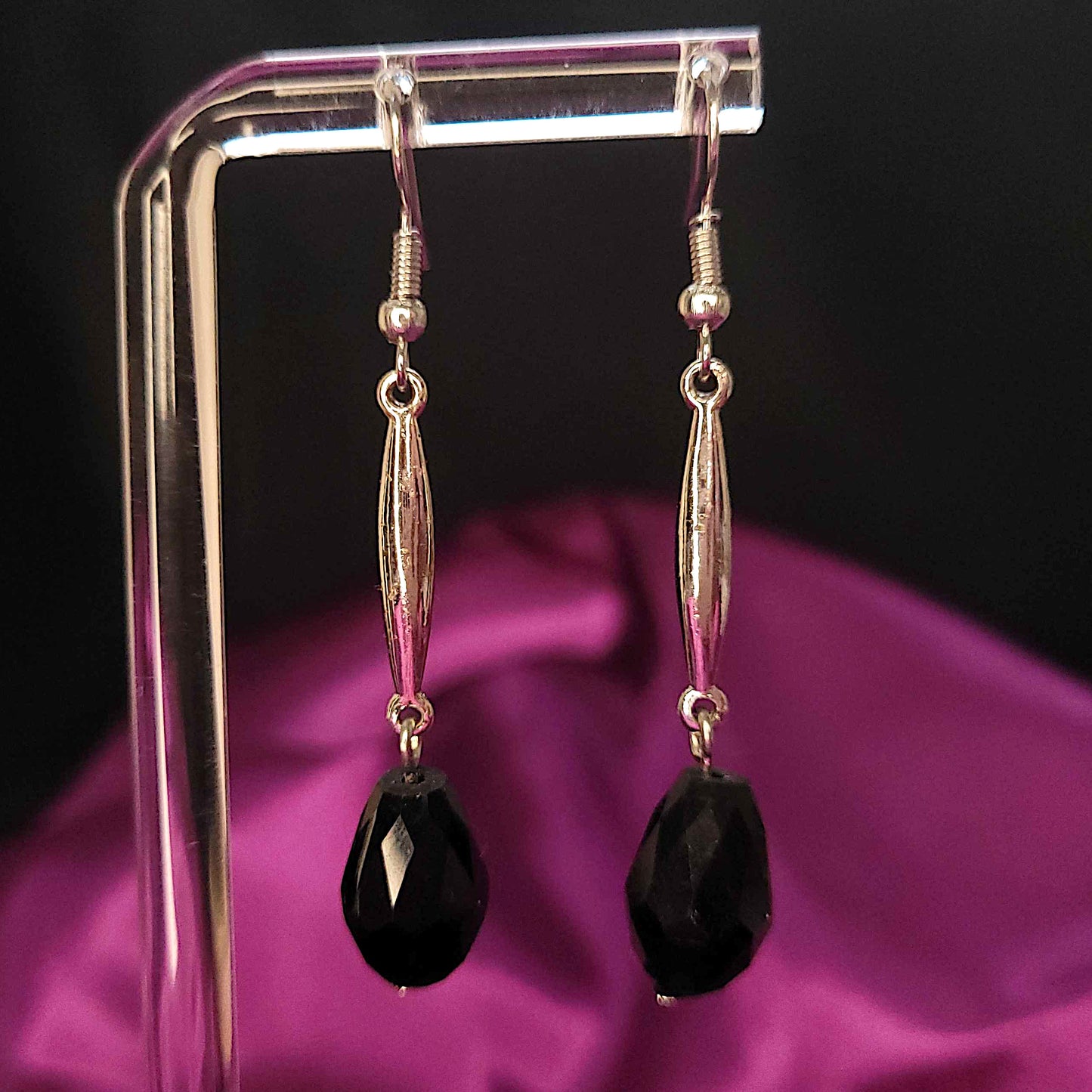 Simple black teardrop faceted gem earrings