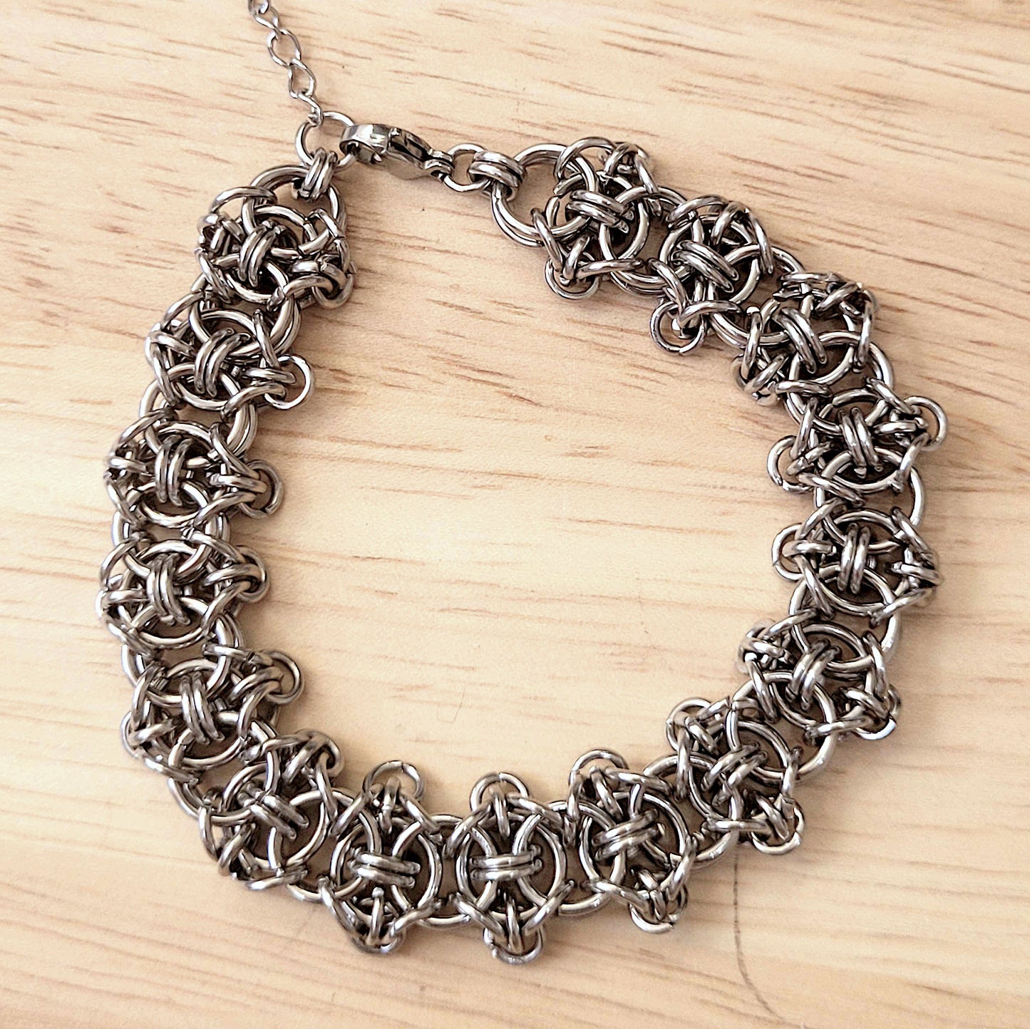Staggered new dawn bracelet