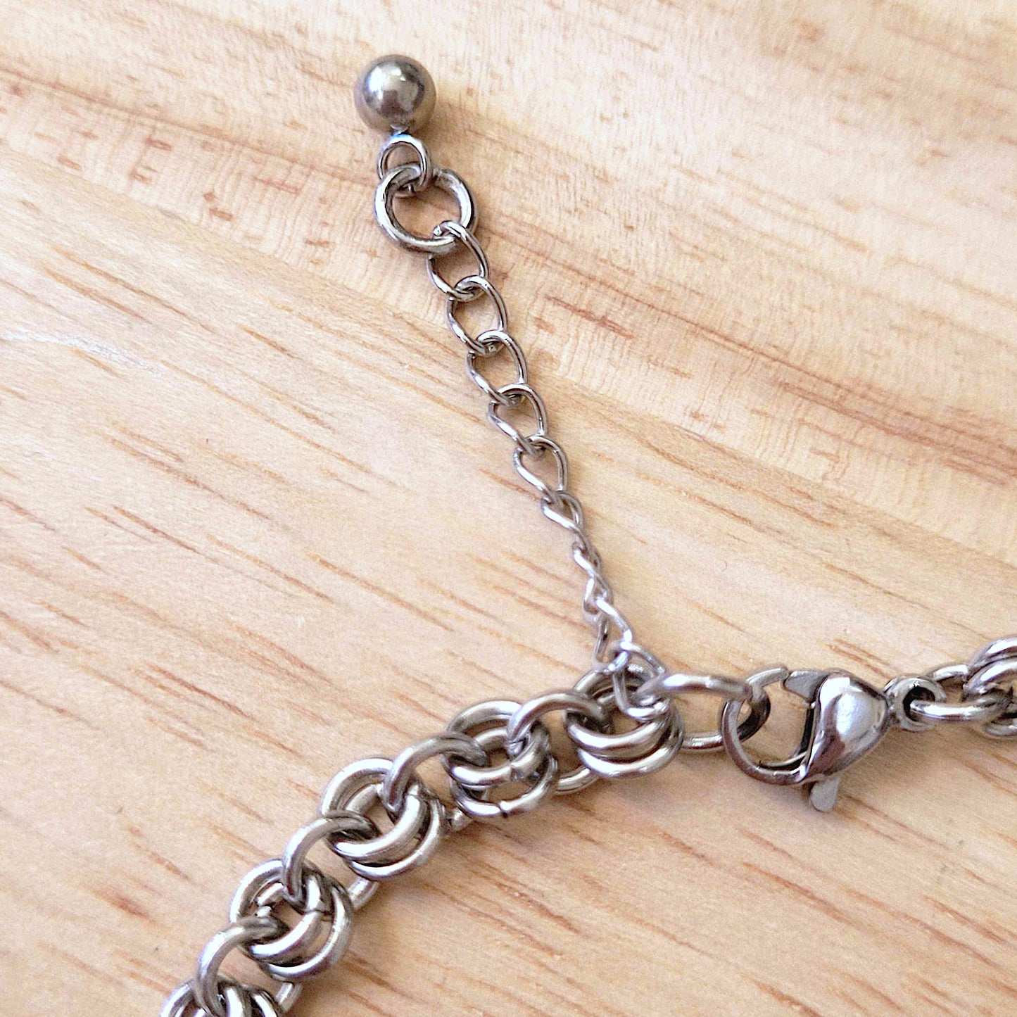 Heart loop box chain bracelet