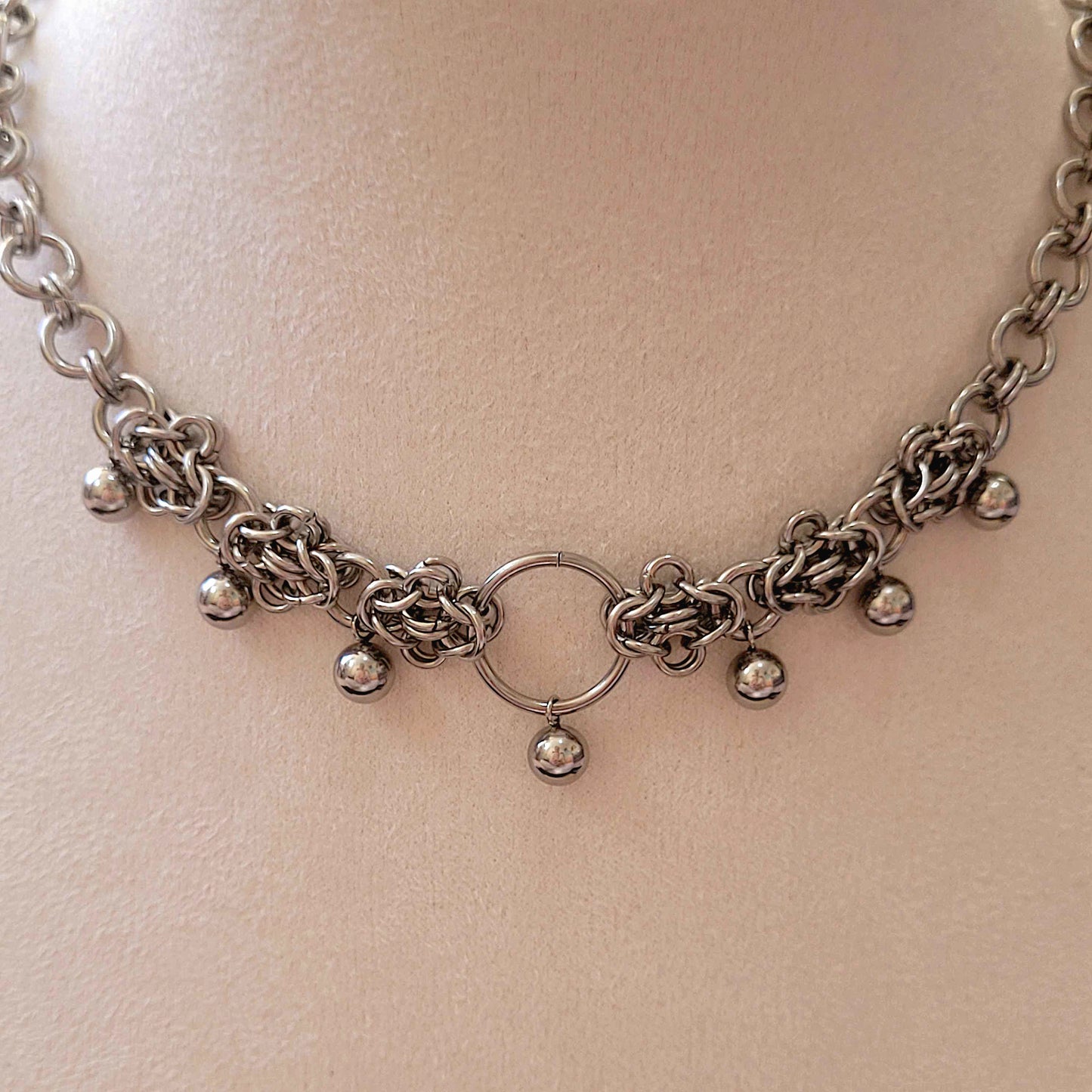 Byzantine flower and ball necklace