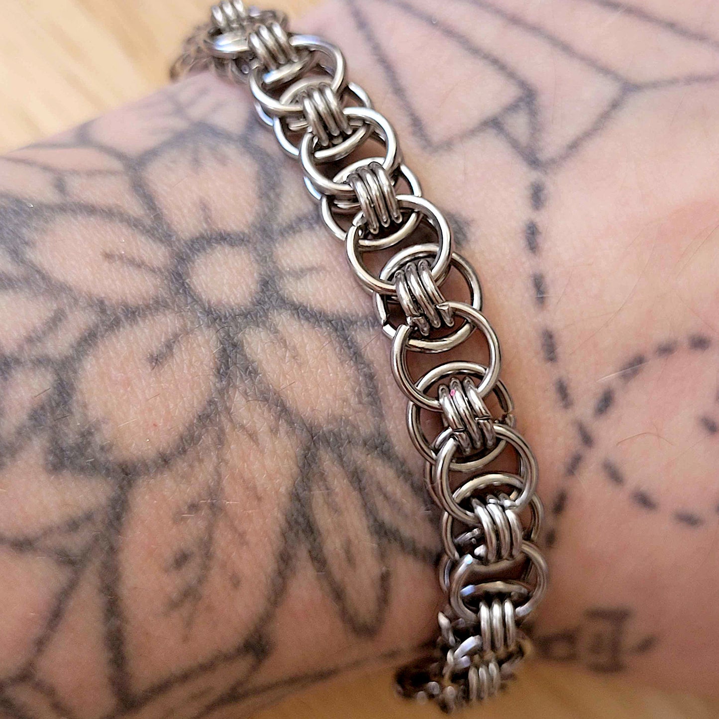 Helm weave bracelet