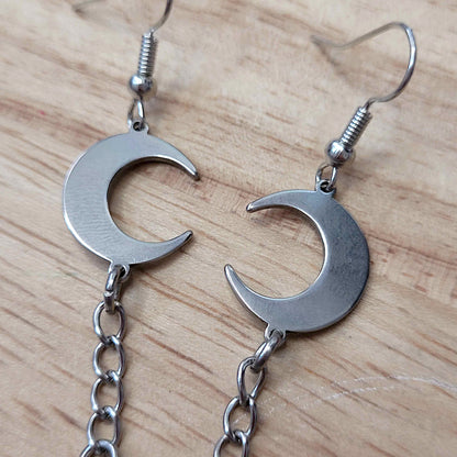 Gothic moon chain and spike earrings