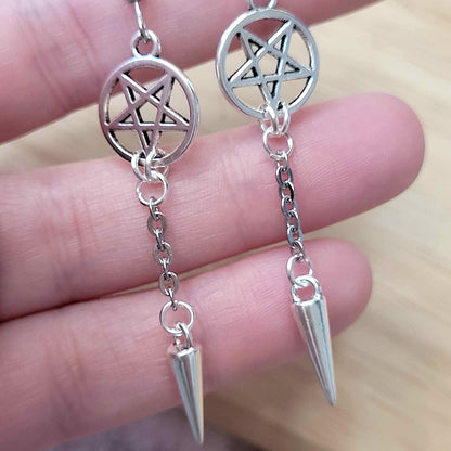 Gothic pentagram chain and spike earrings